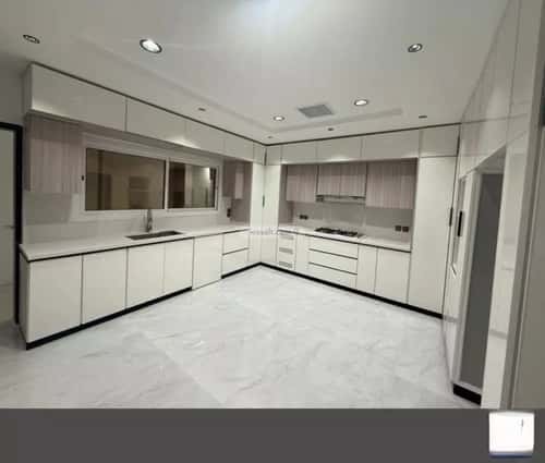 5 bedroom floor in Al Malqa 13