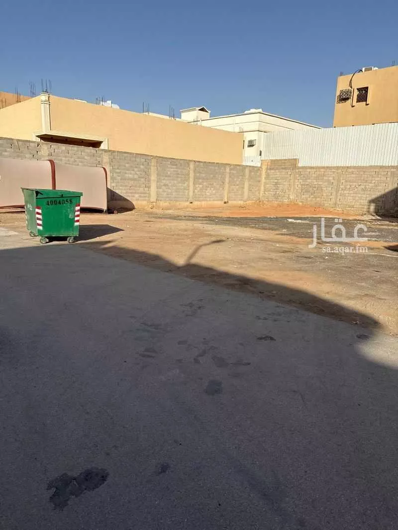300 sqm land in An Nadhim 3