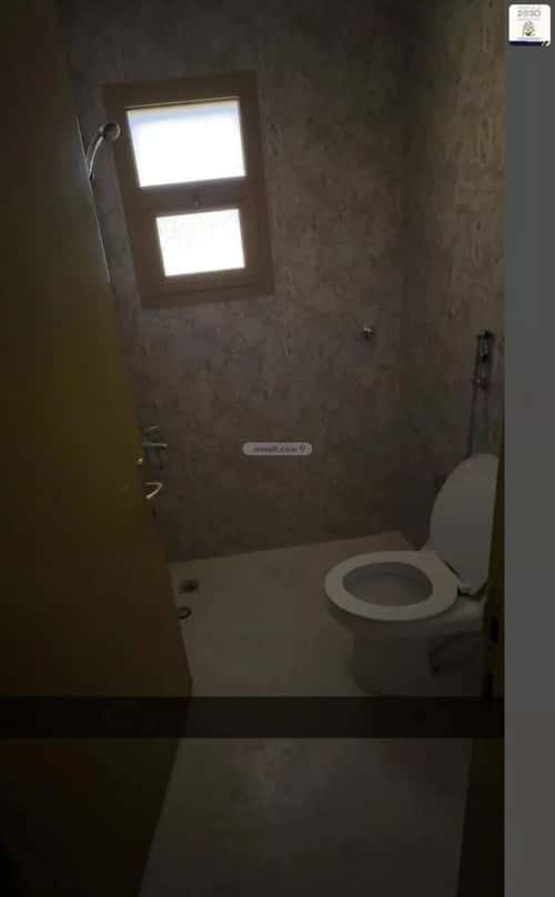 4 bedroom apartment in Dhahrat Laban 4