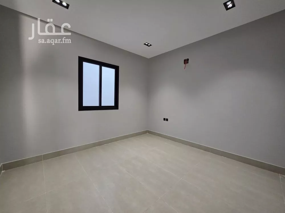 3 bedroom villa in Al Uraija Al Gharbi, Riyadh 13
