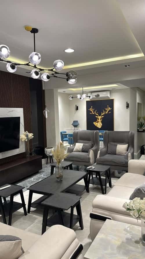 شقة 2 غرف في الملقا 4