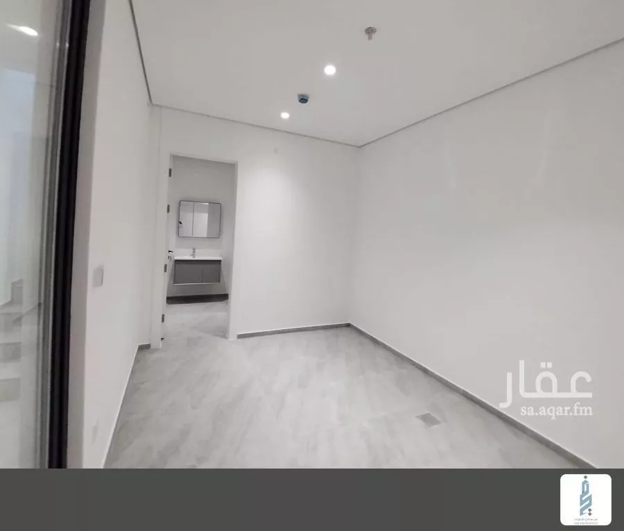 3 bedroom villa in Umm Al Hamam Al Gharbi, Riyadh 11