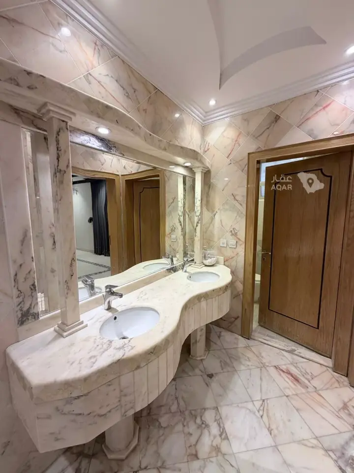 4 bedroom villa in An Nafal, Riyadh 4