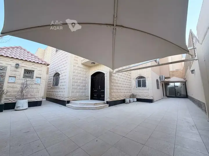 4 bedroom villa in An Nafal, Riyadh 2