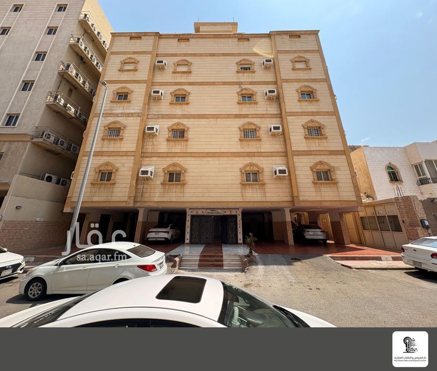 عقار 44 غرف في البوادي، جدة 15