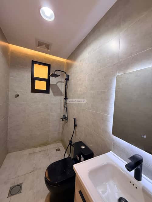 4 bedroom apartment in Dhahrat Laban 10
