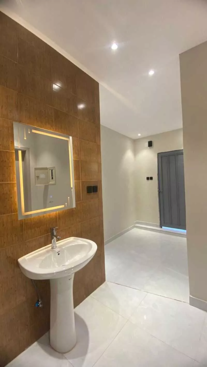 3 bedroom apartment in Shamasan, Abha 9