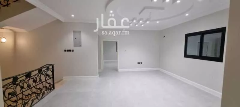 فيلا 7 غرف في الياقوت 10