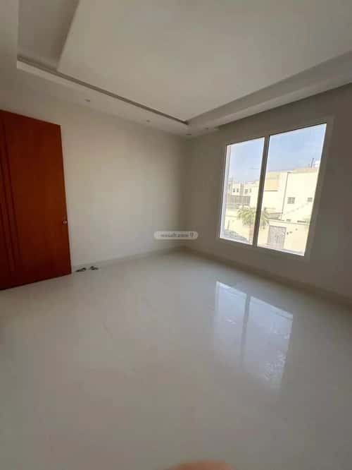 6 bedroom villa in Al Yasmin 1