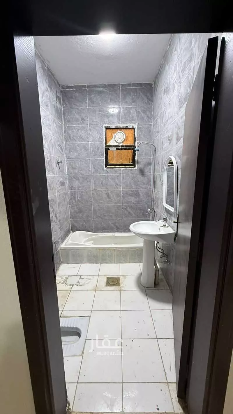 4 bedroom apartment in As Saadah, Riyadh 5