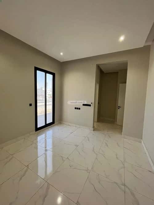 دور 4 غرف في العارض 15
