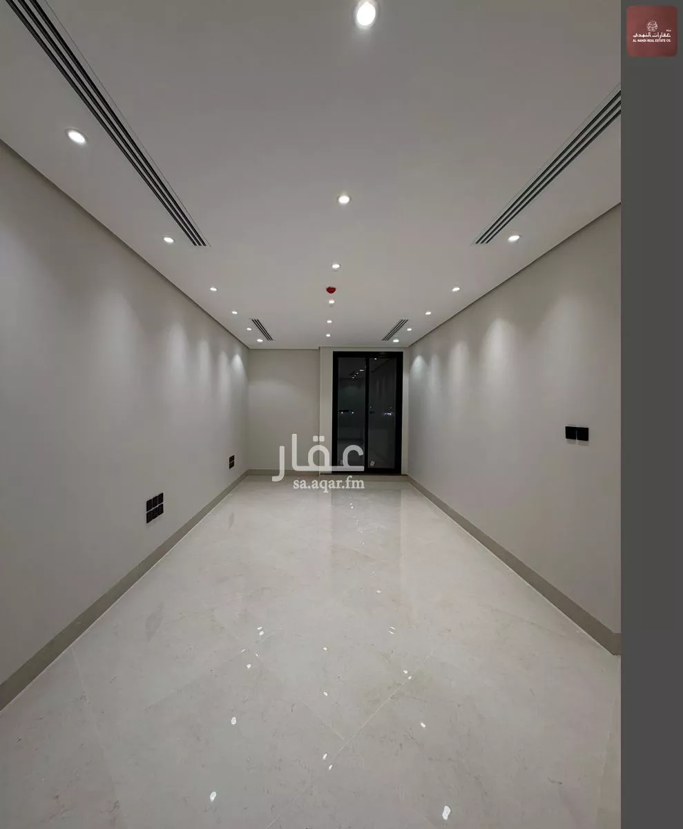 2 bedroom office in Al Aqrabiyah, Eastern Province 4