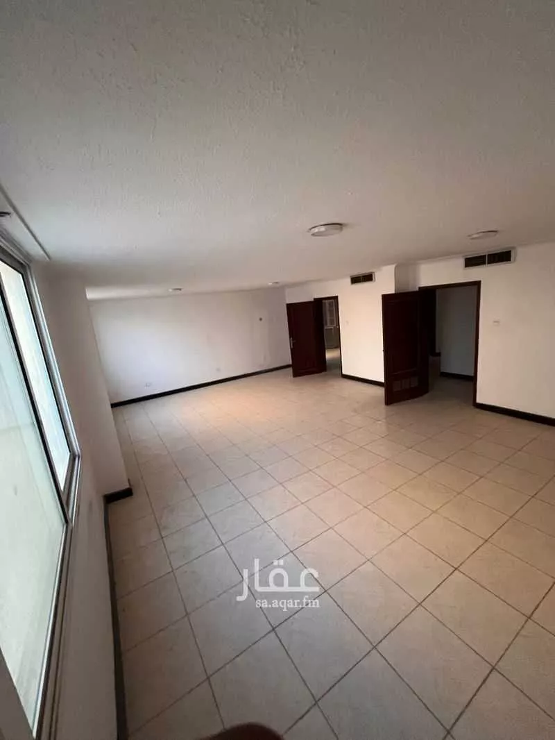 30 bedroom building in Madinat Al Umal, Eastern Province 6