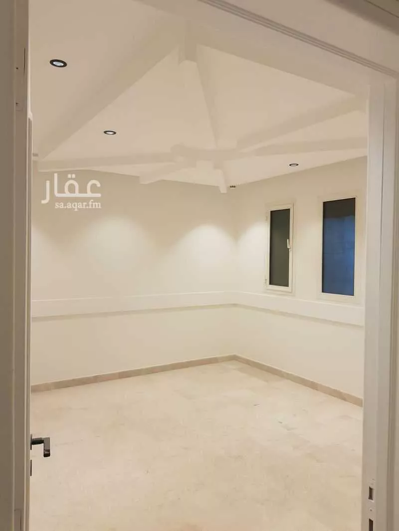 8 bedroom office in Al Wadi, Riyadh 6