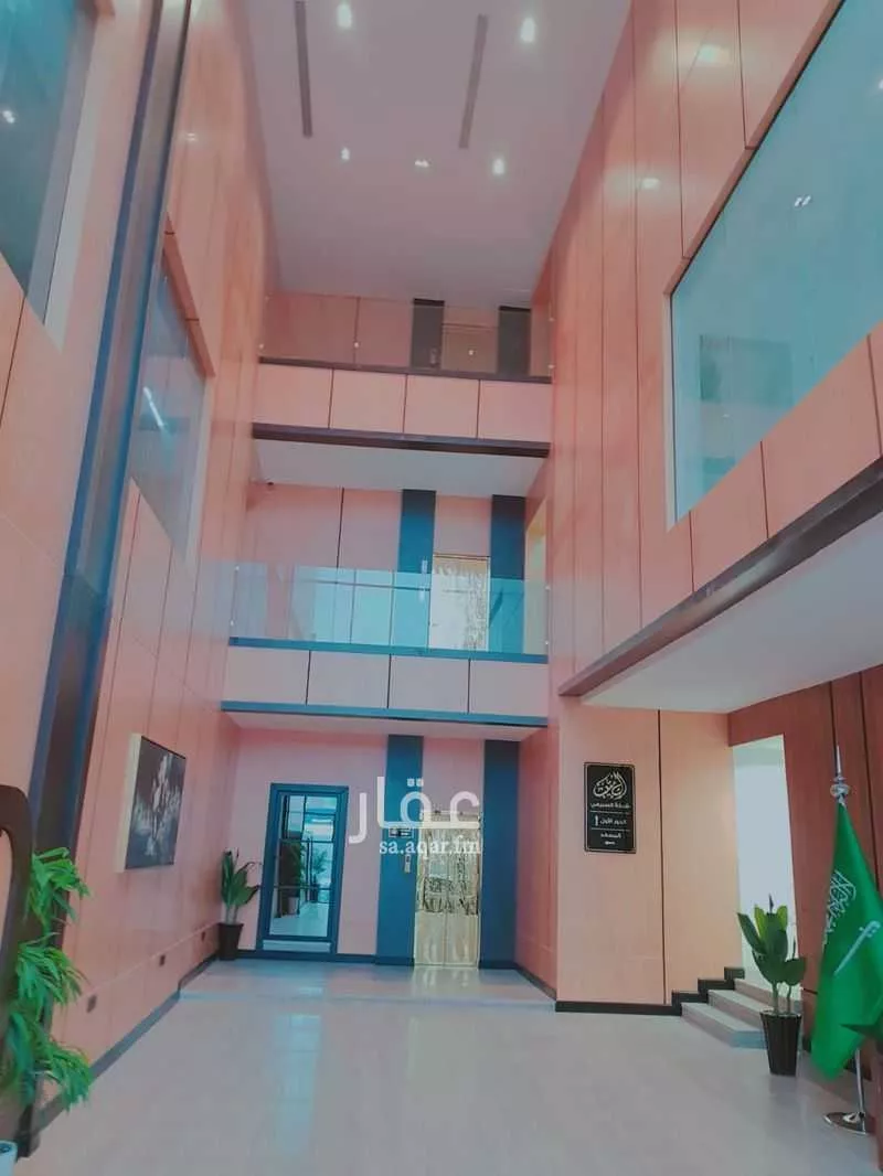 8 bedroom office in Al Wadi, Riyadh 3