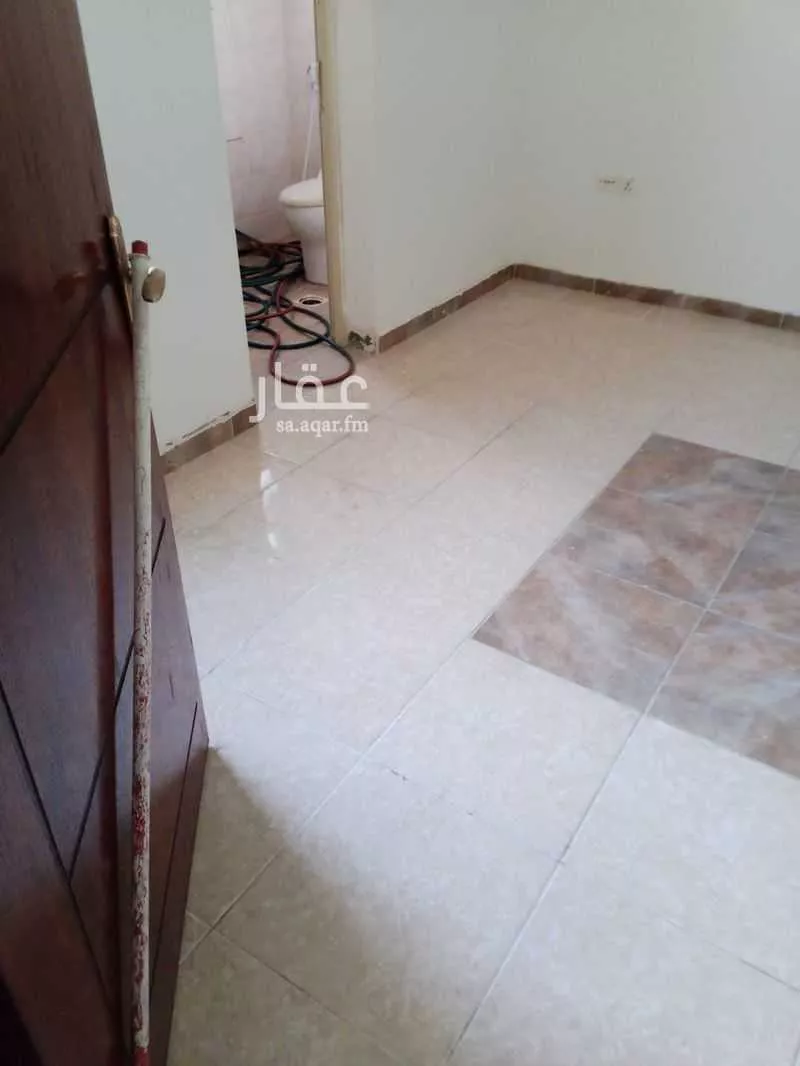 4 bedroom villa in Al Qashlah, Eastern Province 3