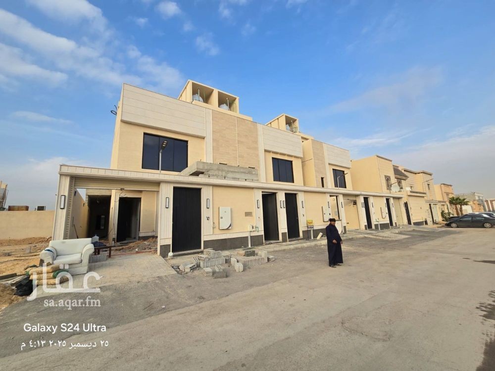 فيلا 4 غرف في ظهرة نمار، الرياض 2