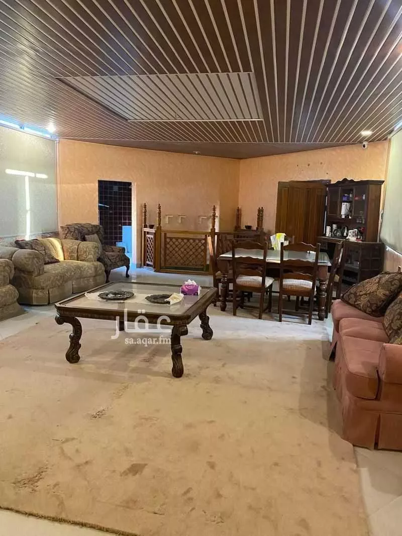 9 bedroom villa in Umm Alarad, Taif 9