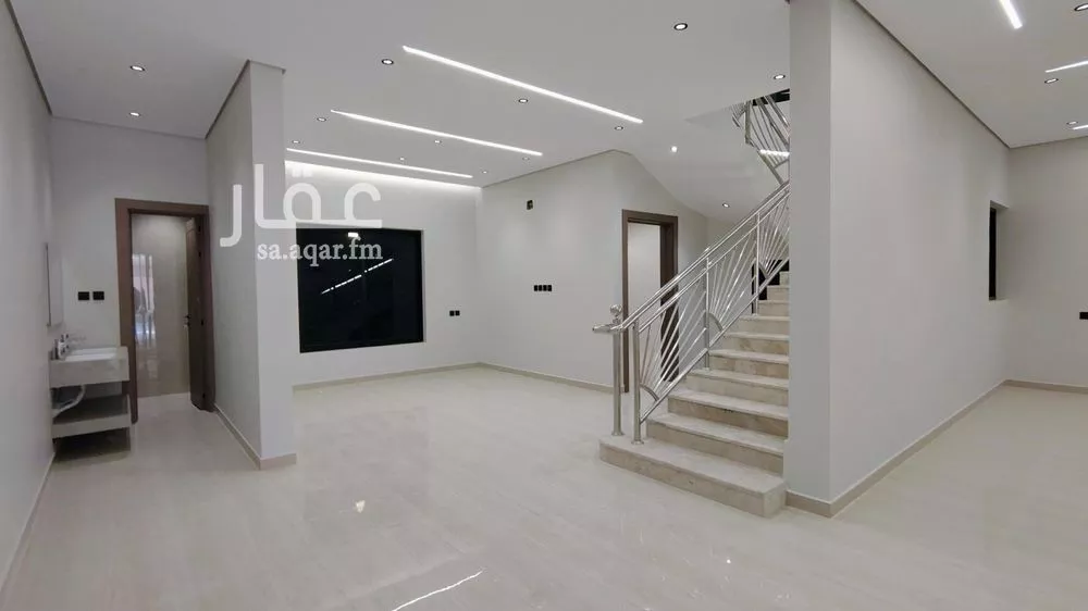6 bedroom villa in Al Hazm 13