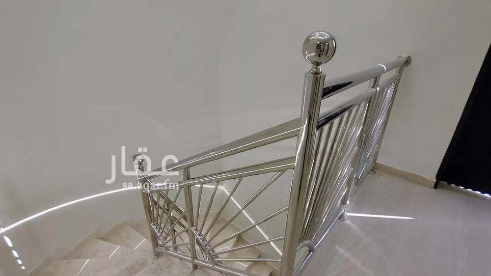 6 bedroom villa in Al Hazm 18