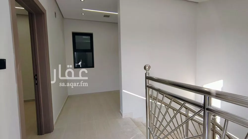 6 bedroom villa in Al Hazm 8