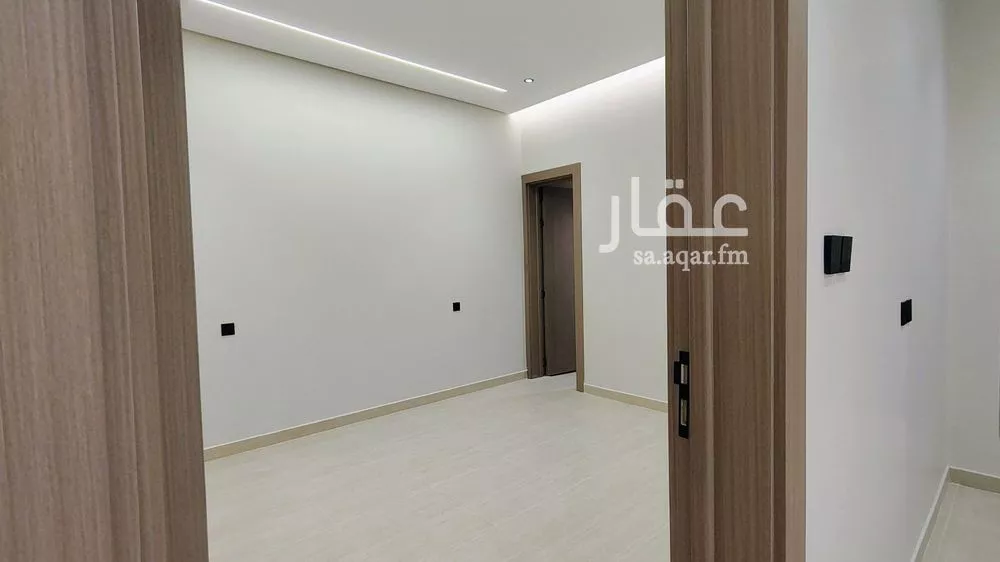 6 bedroom villa in Al Hazm 9