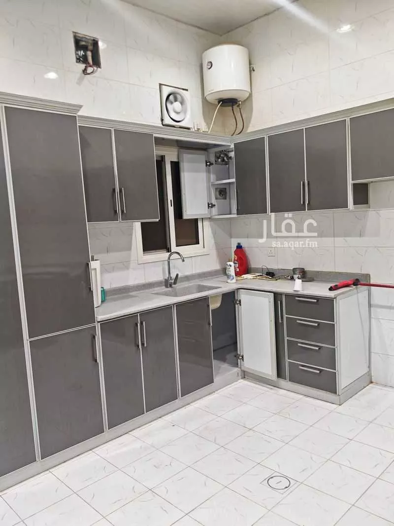 4 bedroom apartment in Ash Shulah, Eastern Province 6