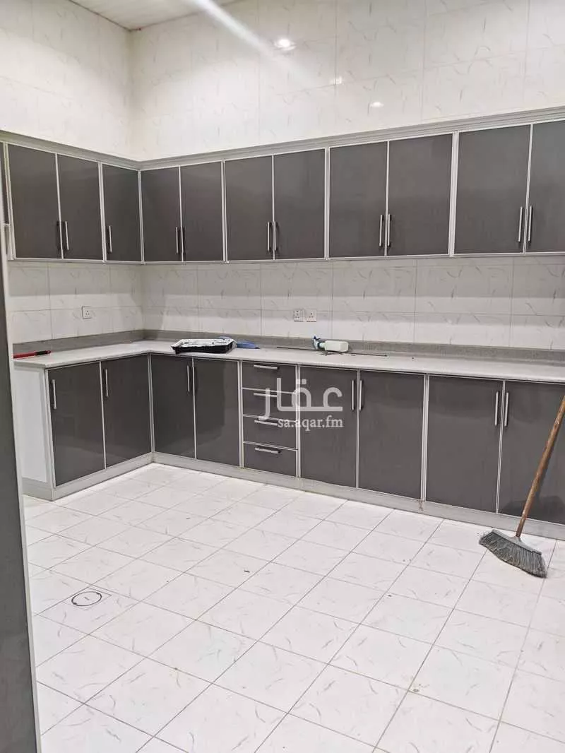 4 bedroom apartment in Ash Shulah, Eastern Province 19