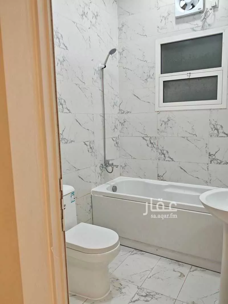 4 bedroom apartment in Ash Shulah, Eastern Province 17