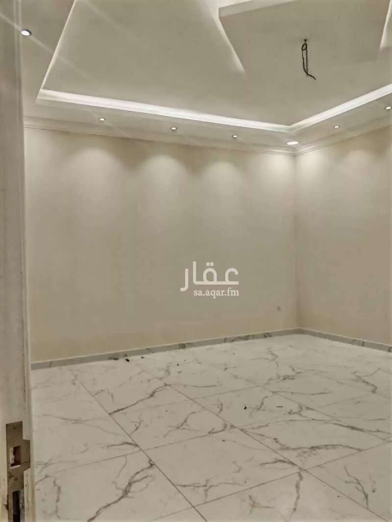 4 bedroom apartment in Ash Shulah, Eastern Province 7