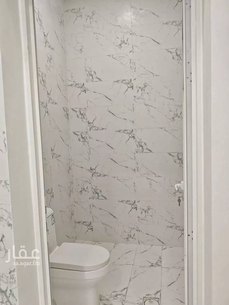 4 bedroom apartment in Ash Shulah, Eastern Province 8