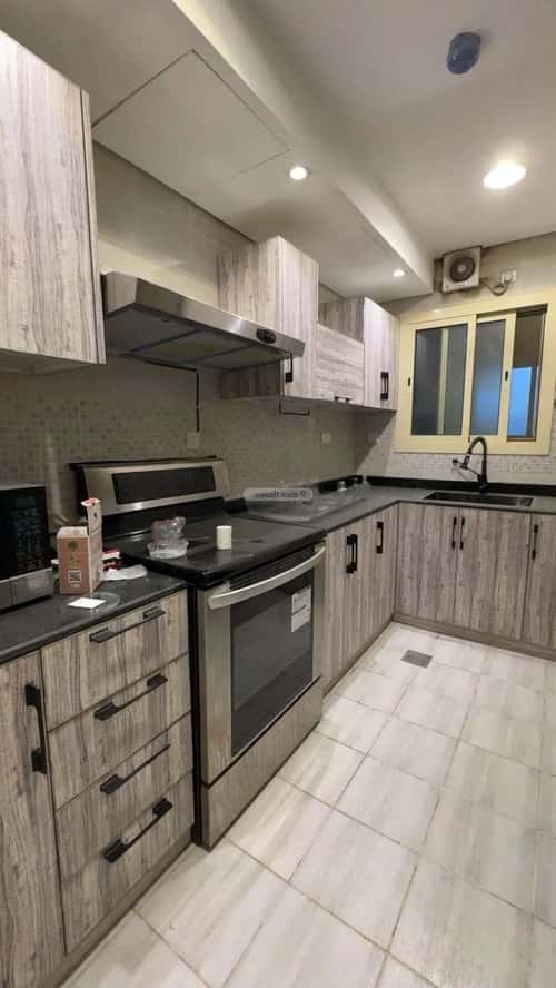5 bedroom apartment in Al Malqa 5