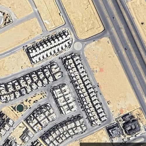 5 bedroom villa in Al Narjis 8