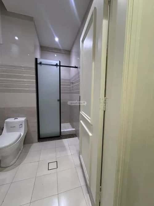 5 bedroom villa in Hittin 3