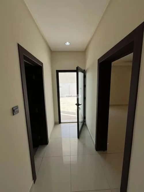 5 bedroom villa in Hittin 6