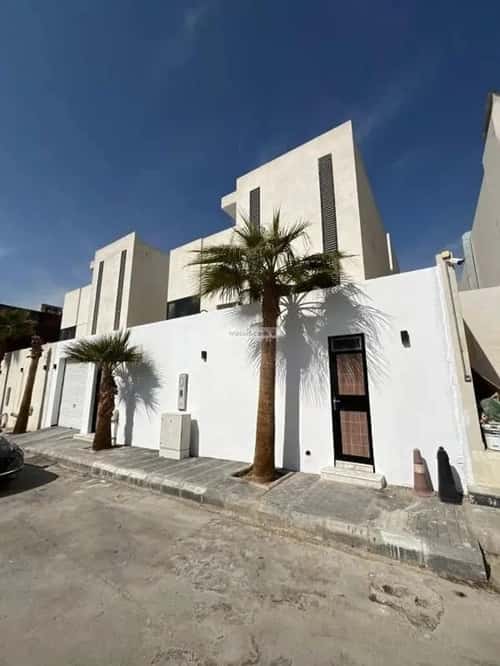 5 bedroom villa in Hittin 7