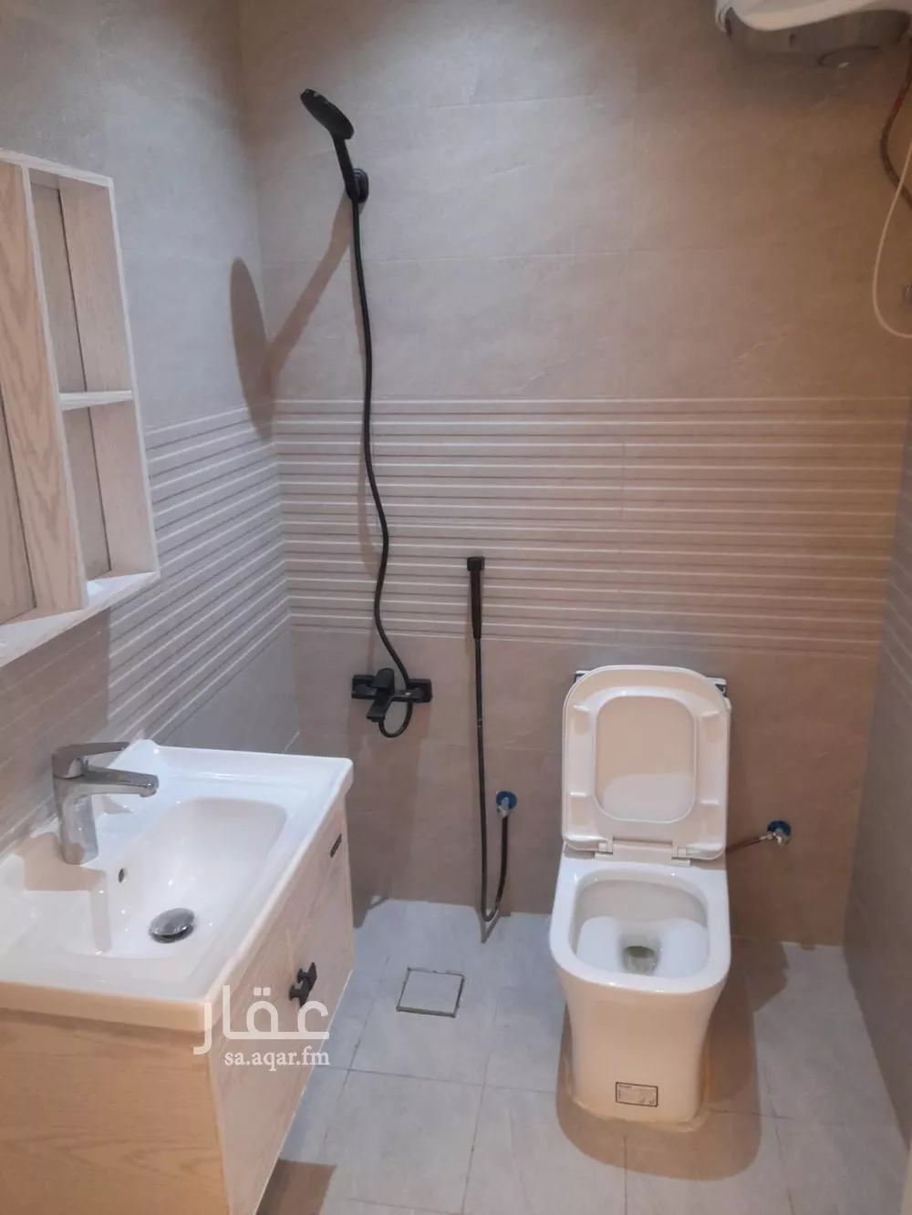 6 bedroom villa in Al Nakheel, Riyadh 13
