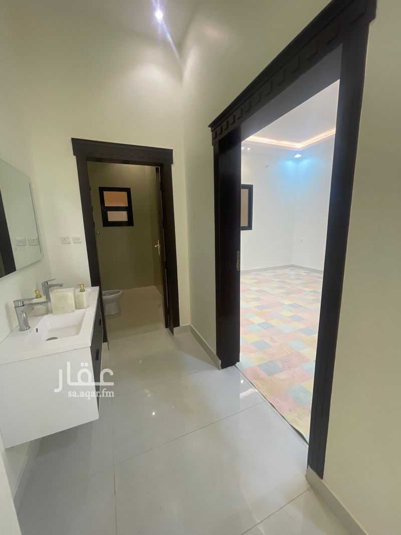 4 bedroom villa in Al Malqa, Riyadh 10