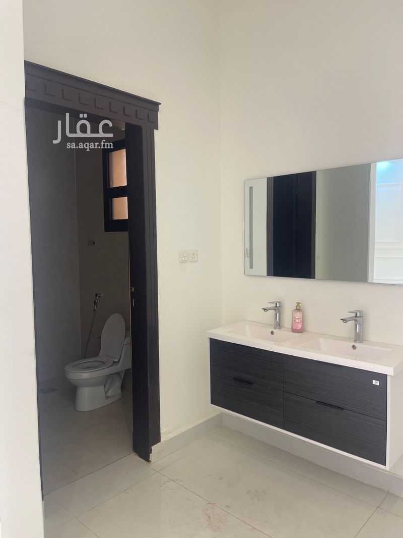 4 bedroom villa in Al Malqa, Riyadh 6