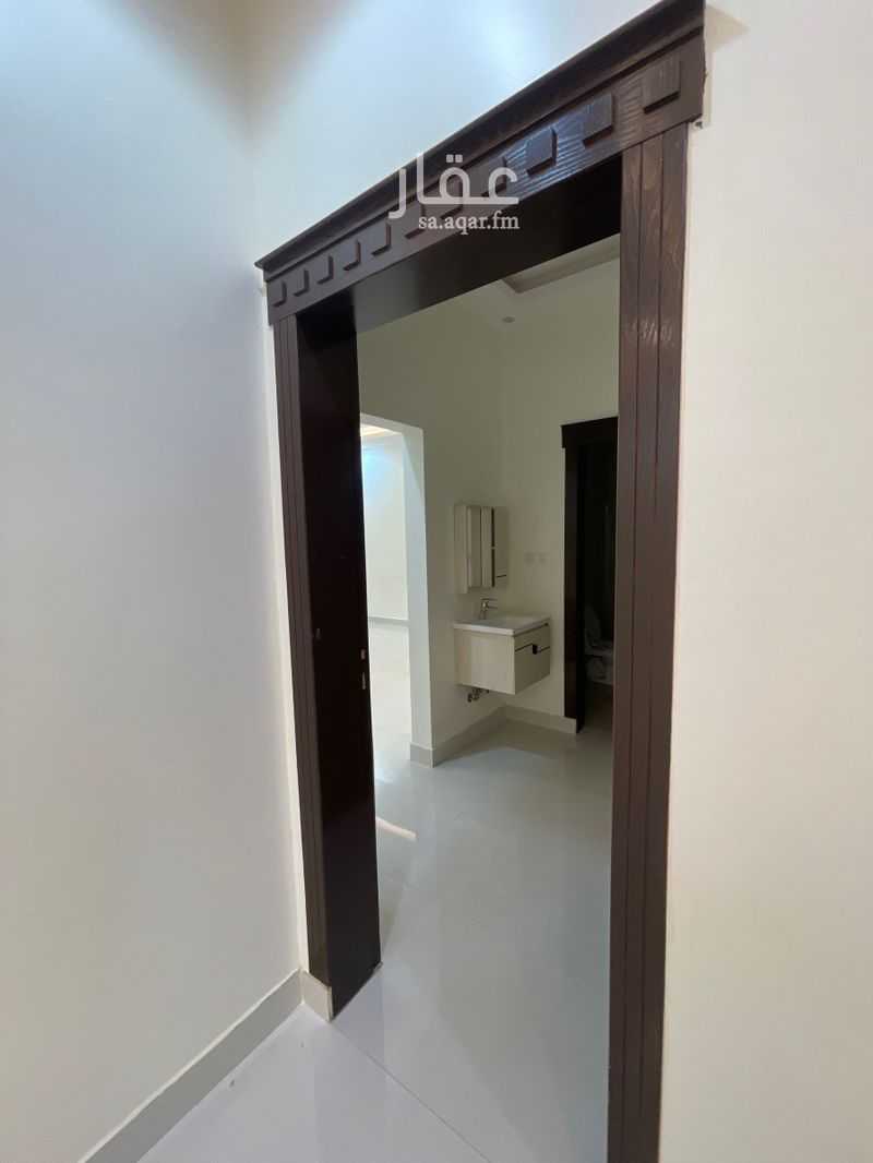 4 bedroom villa in Al Malqa, Riyadh 17