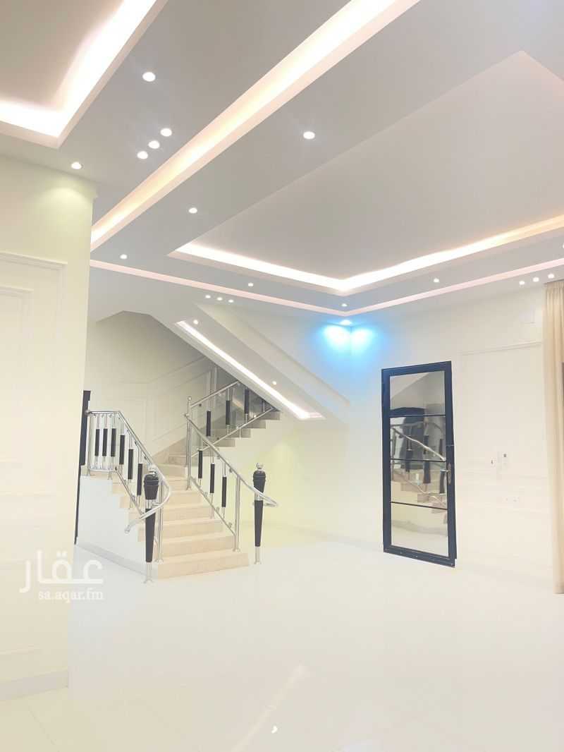 4 bedroom villa in Al Malqa, Riyadh 13