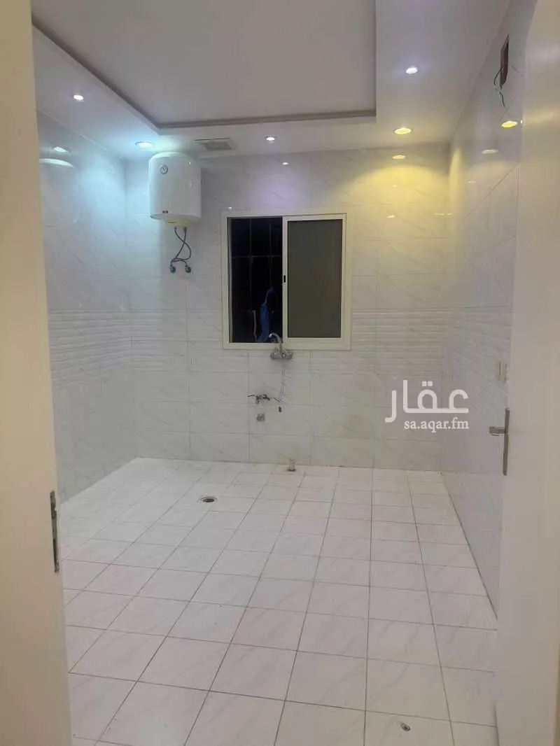 شقة 4 غرف في السعادة، الرياض 3