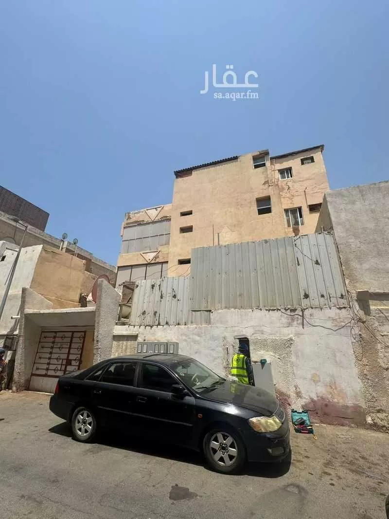 16 bedroom building in Mishrifah, Jeddah