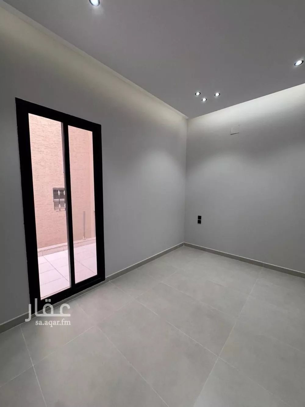 5 bedroom villa in Al Mahdiyyah 16