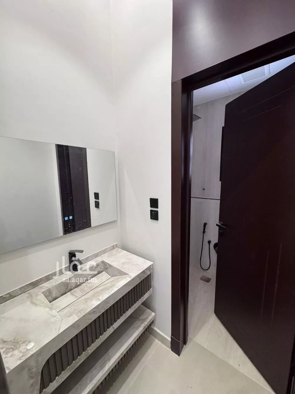 5 bedroom villa in Al Mahdiyyah 23