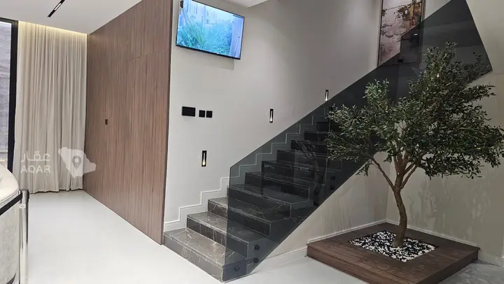 4 bedroom villa in Al Farouq, Riyadh 15