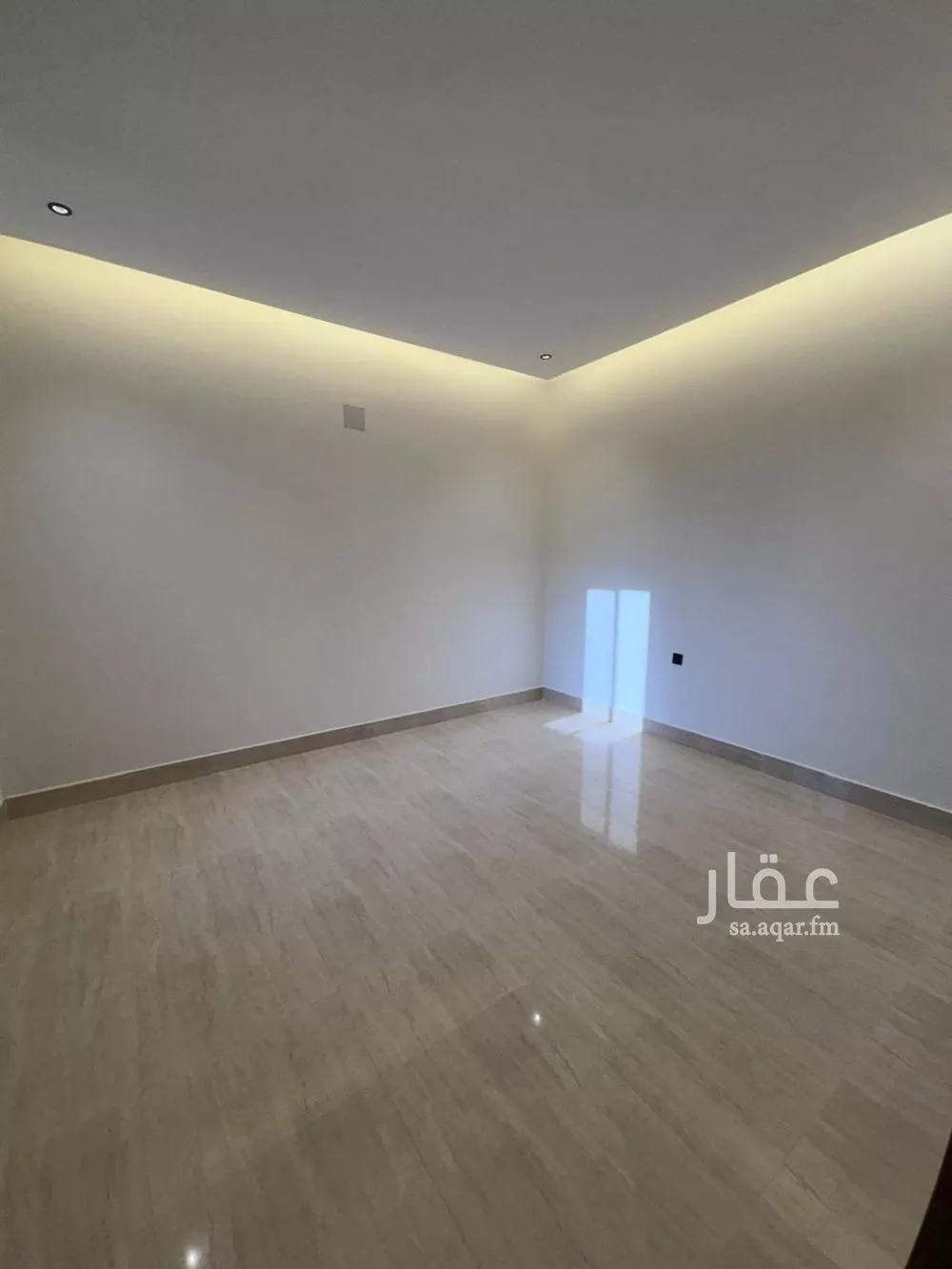 فيلا 5 غرف في المهدية 15