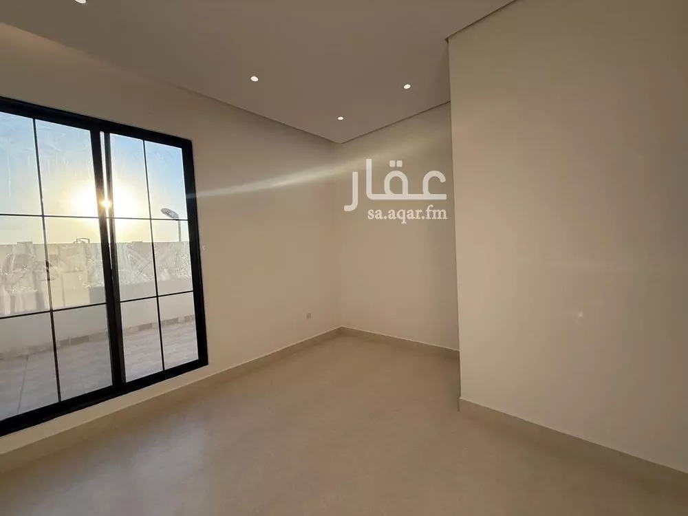 5 bedroom villa in Al Mahdiyyah 11
