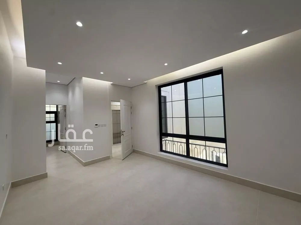5 bedroom villa in Al Mahdiyyah 12