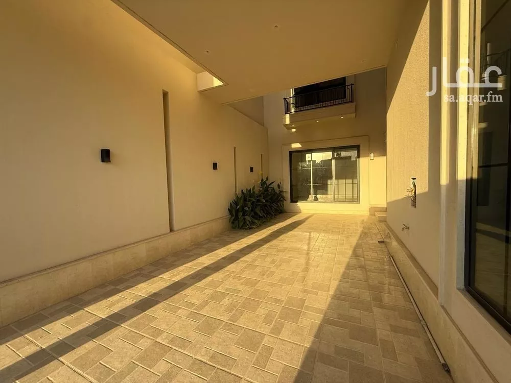 5 bedroom villa in Al Mahdiyyah 20